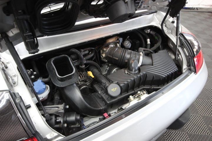 Used 2004 Porsche 911 Carrera 4S image 7