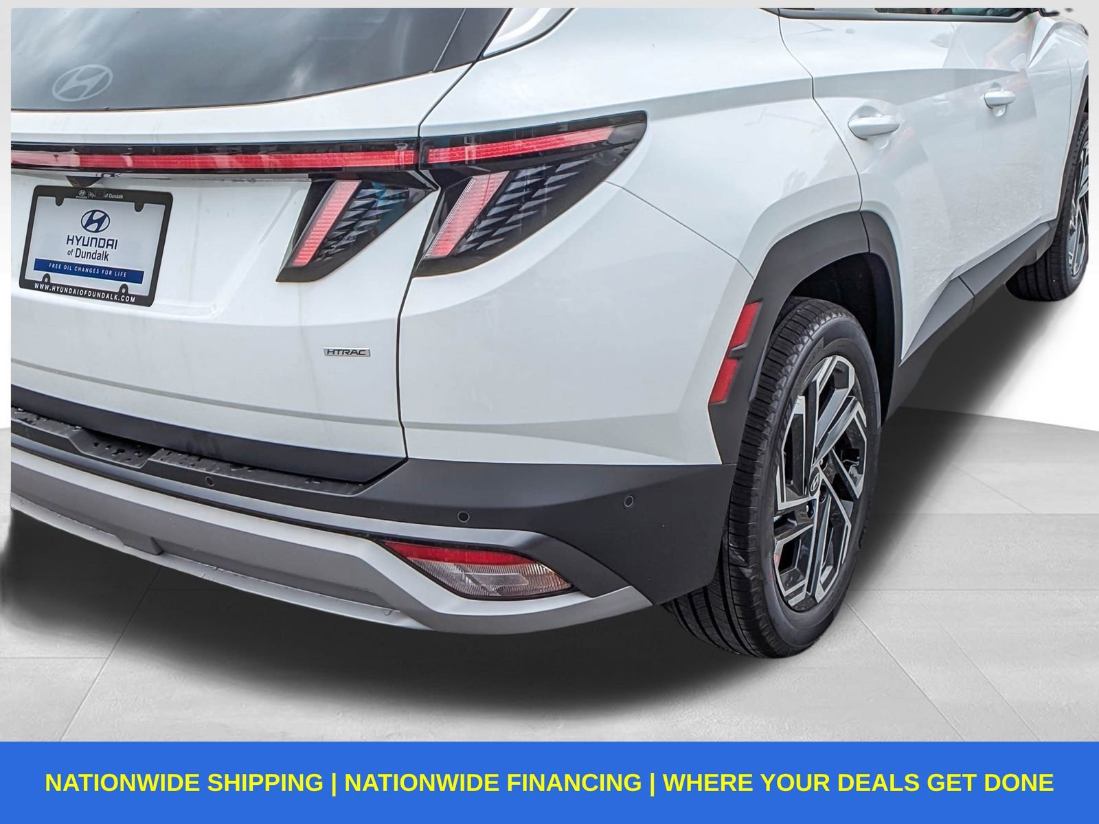 New 2025 Hyundai Tucson Limited image 14