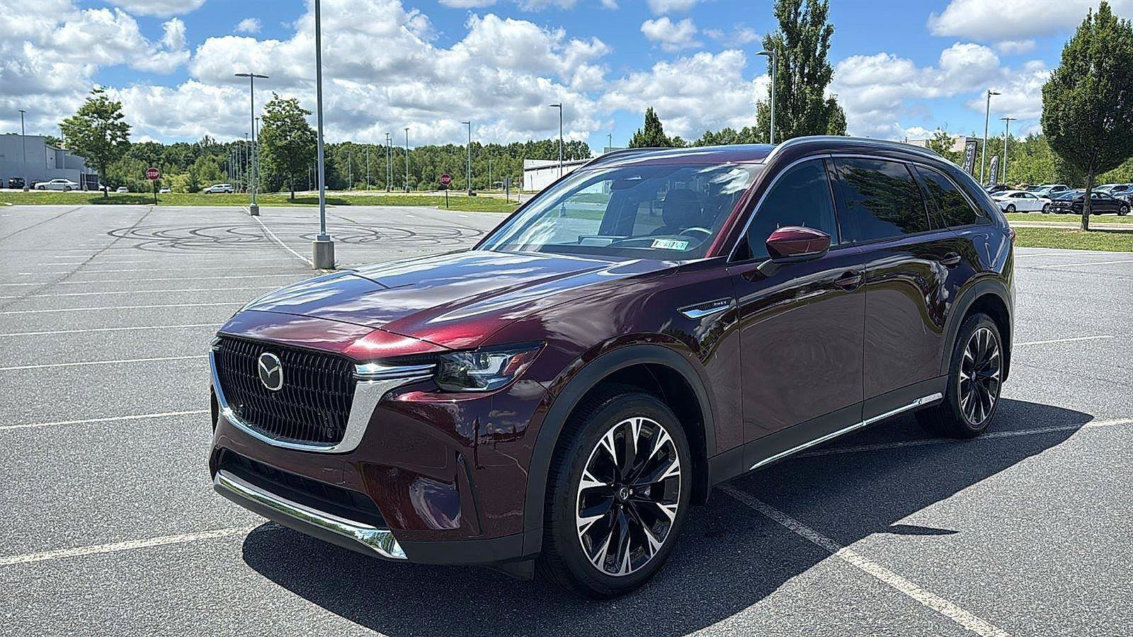 Certified 2025 MAZDA CX-90 Plug-In Hybrid w/ Premium Plus AWD/4WD image 14