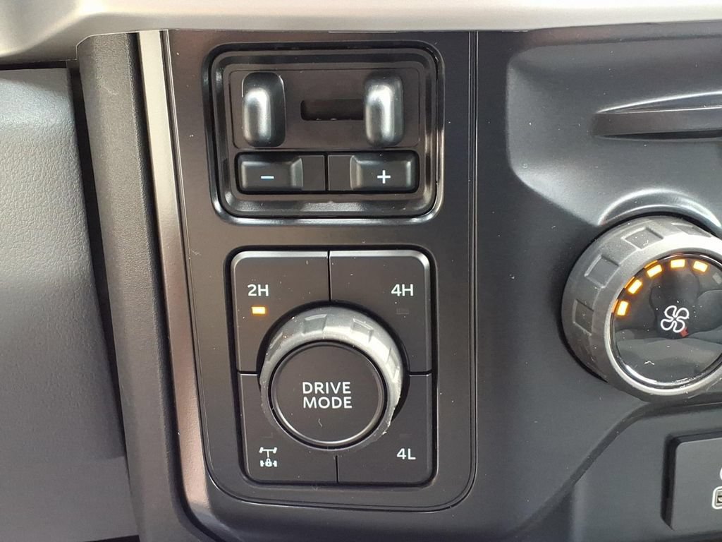 New 2026 Ford F250 XL w/ STX Appearance Package AWD/4WD image 19