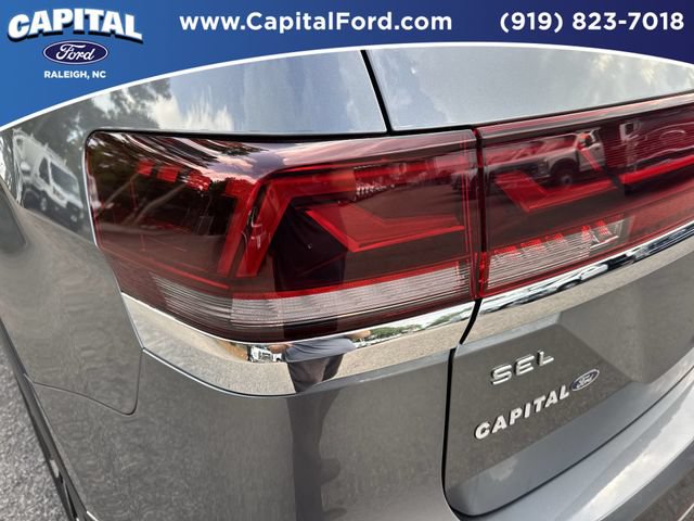 Used 2024 Volkswagen Atlas SEL Premium R-Line AWD/4WD image 15