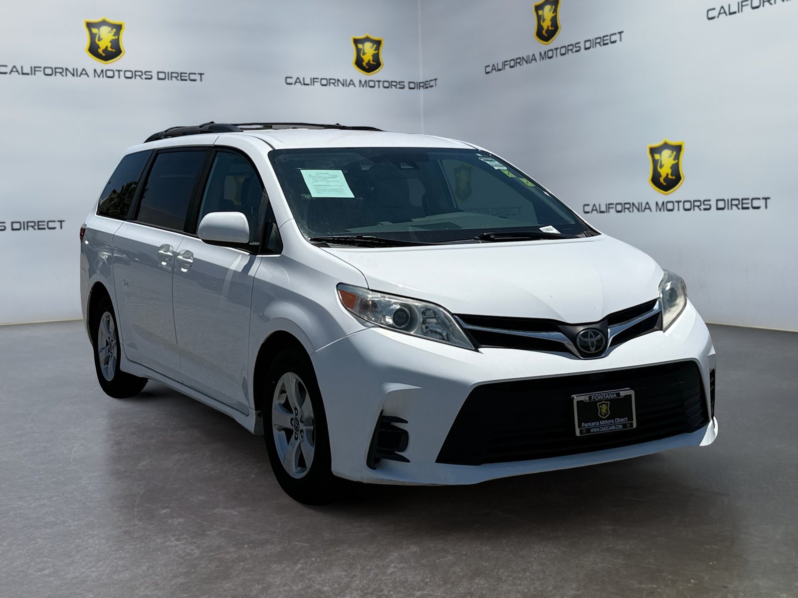 Used 2019 Toyota Sienna LE FWD image 5