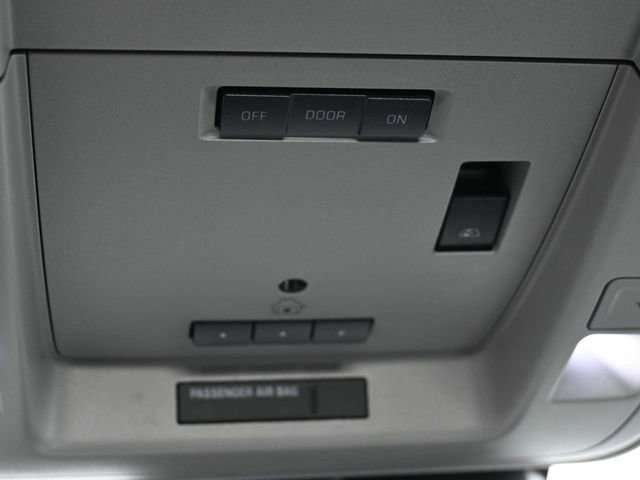 Used 2018 Chevrolet Silverado 1500 LTZ w/ Texas Edition image 34