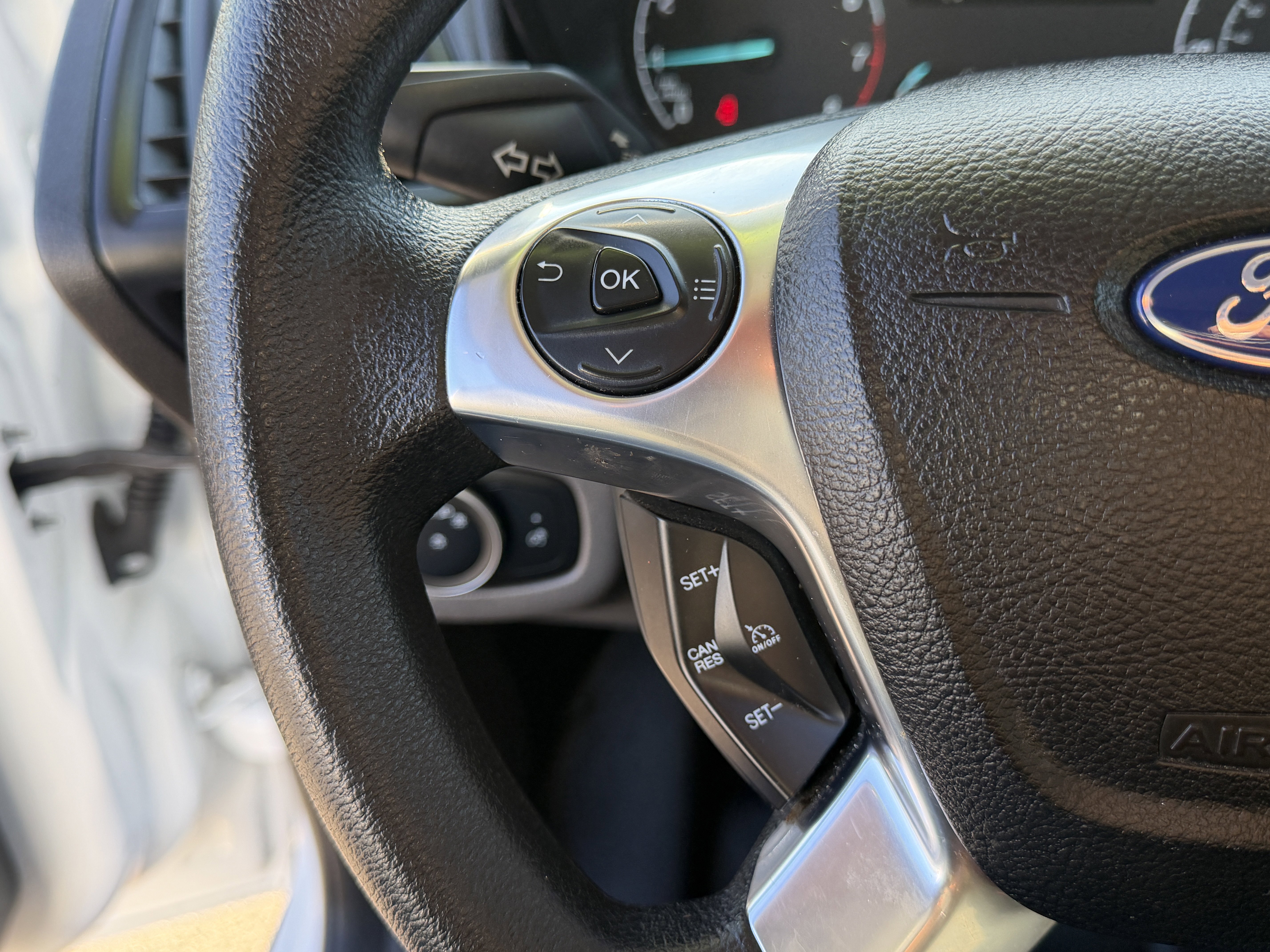Certified 2022 Ford Transit Connect XL FWD image 19