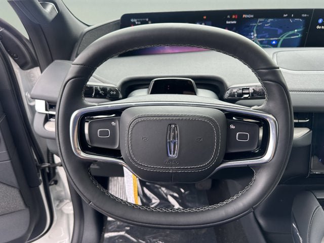 New 2026 Lincoln Navigator Reserve w/ Jet Appearance Package AWD/4WD image 13
