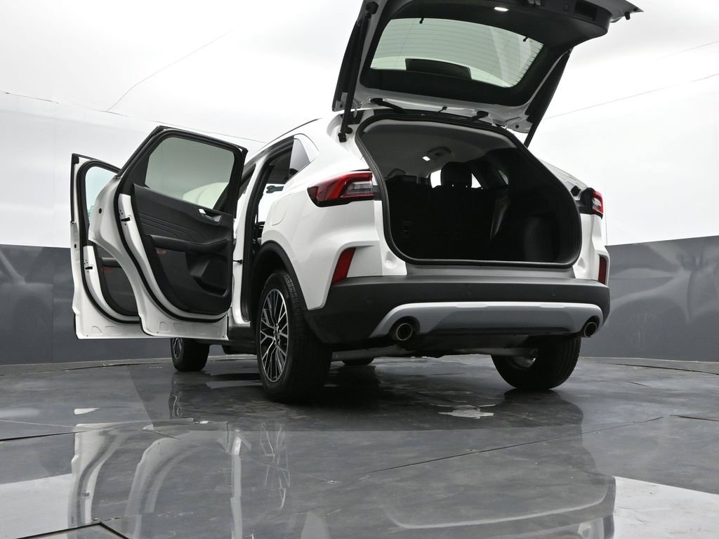 New 2024 Ford Escape SE FWD image 33