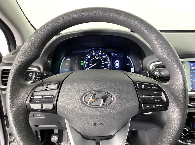 Used 2019 Hyundai Ioniq Blue FWD image 19