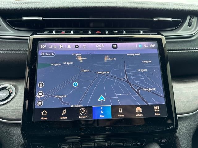 Used 2024 Jeep Grand Cherokee L Limited image 25