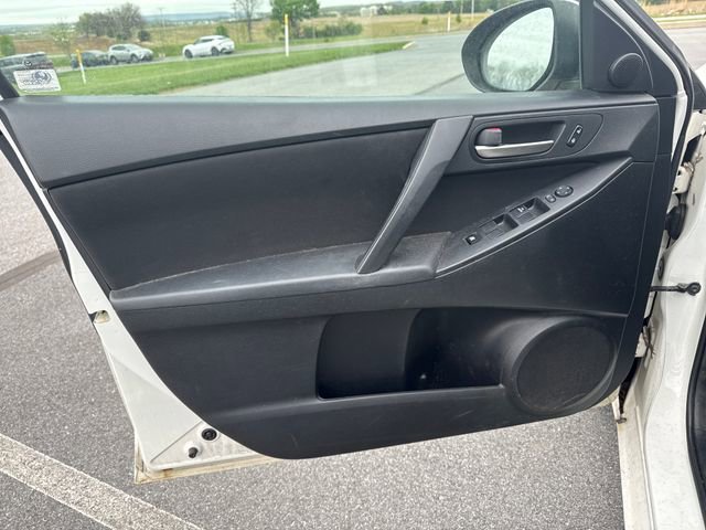 Used 2013 MAZDA MAZDA3 i Touring FWD image 20
