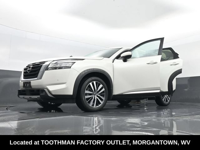Used 2022 Nissan Pathfinder Platinum w/ Cargo Package AWD/4WD image 38