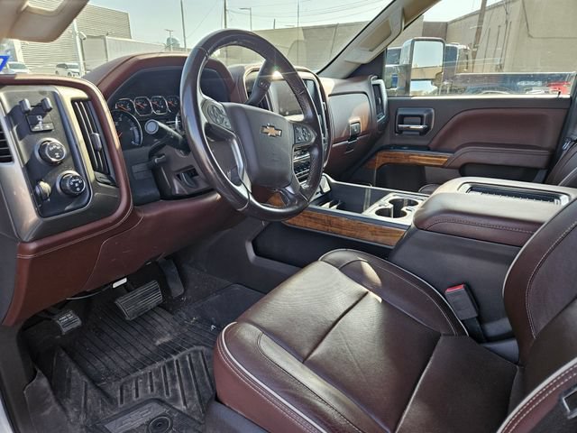 Used 2019 Chevrolet Silverado 2500 High Country w/ Duramax Plus Package AWD/4WD image 8