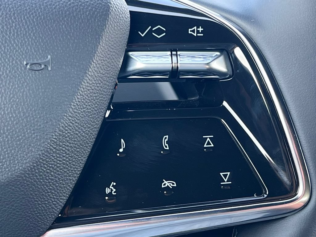 New 2026 Cadillac Lyriq Sport AWD/4WD image 19