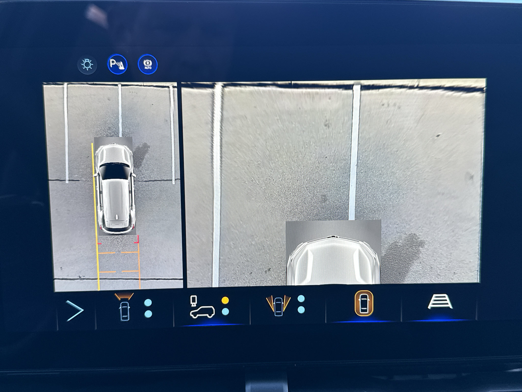 New 2027 Chevrolet Equinox RS AWD/4WD image 29