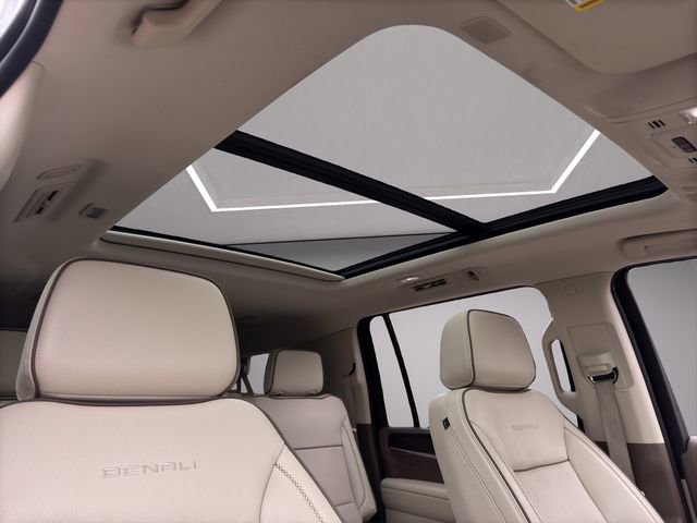Used 2023 GMC Yukon XL Denali w/ LPO, Floor Liner Package AWD/4WD image 23