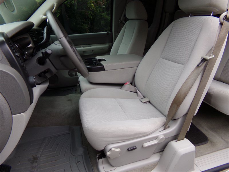 Used 2008 GMC Sierra 1500 SLE w/ Power Pack Plus RWD image 14