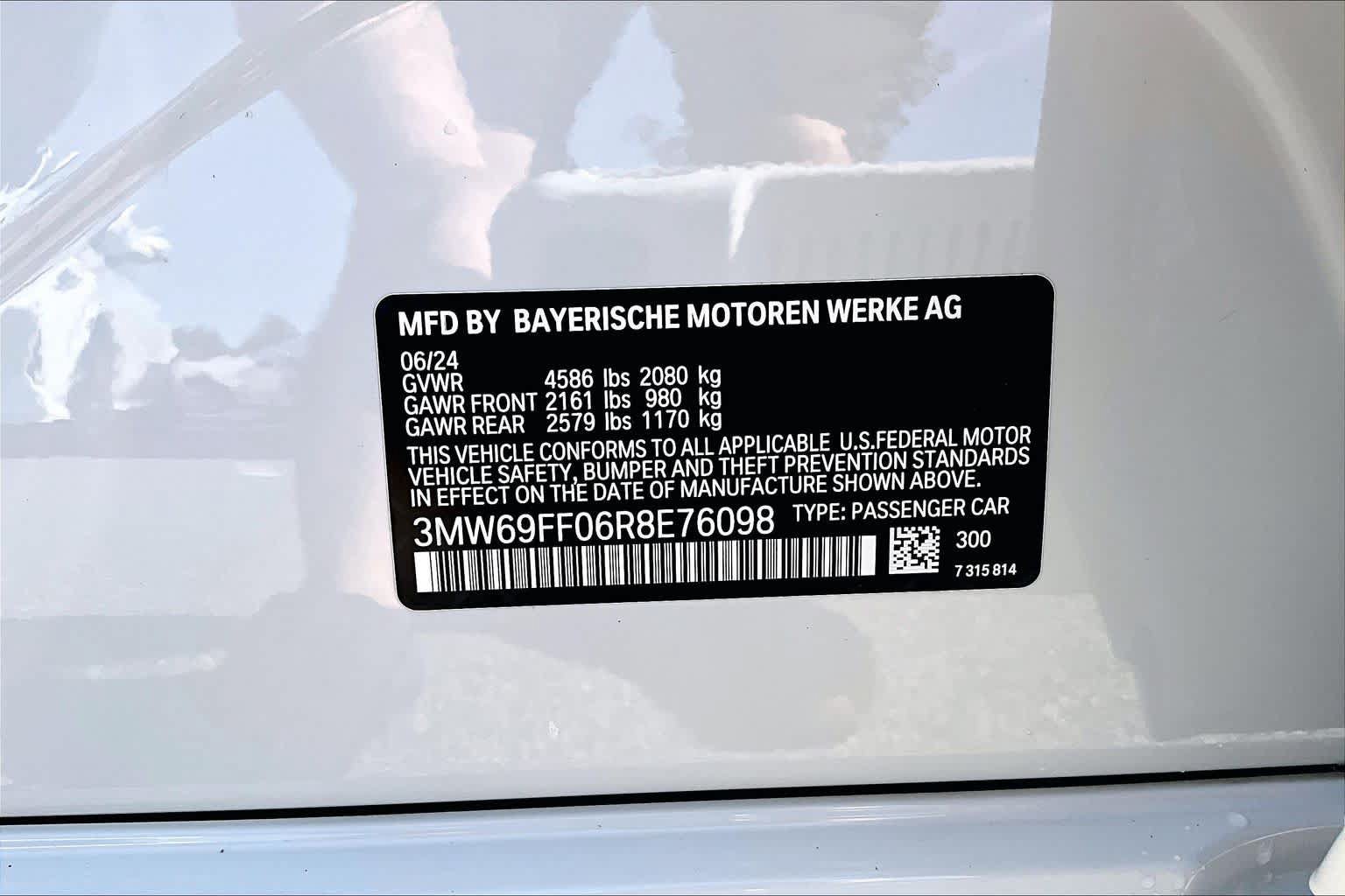 Used 2024 BMW 330i Sedan w/ Premium Package RWD image 33