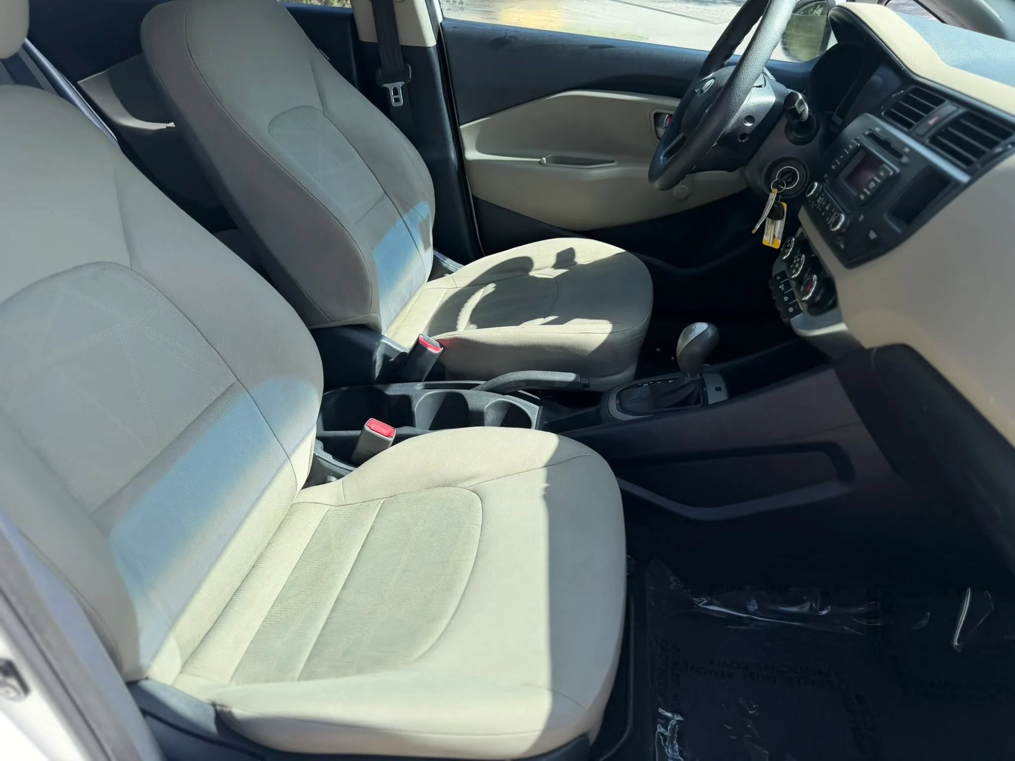 Used 2014 Kia Rio LX FWD image 18