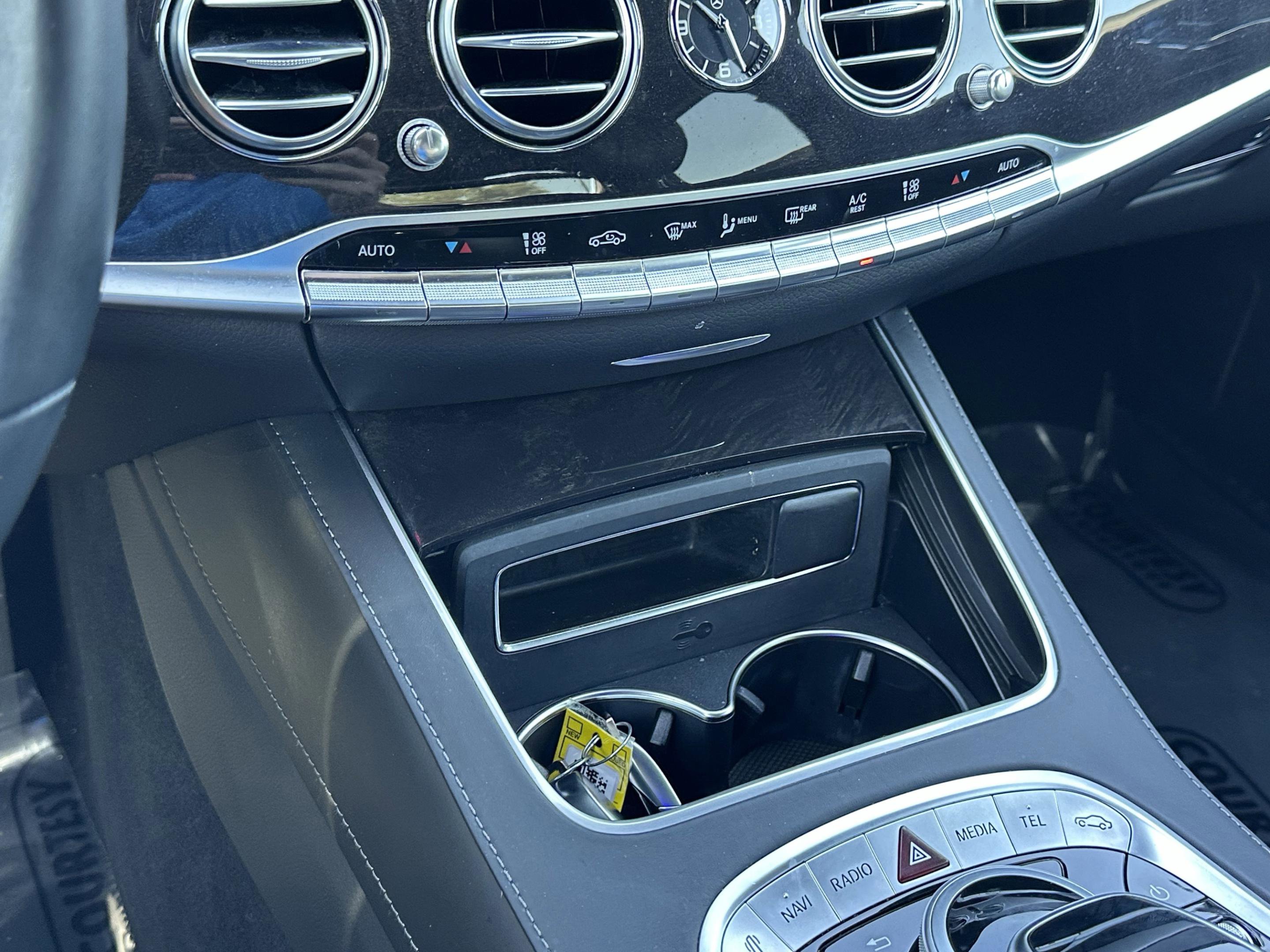 Used 2020 Mercedes-Benz S 560 4MATIC Sedan image 29