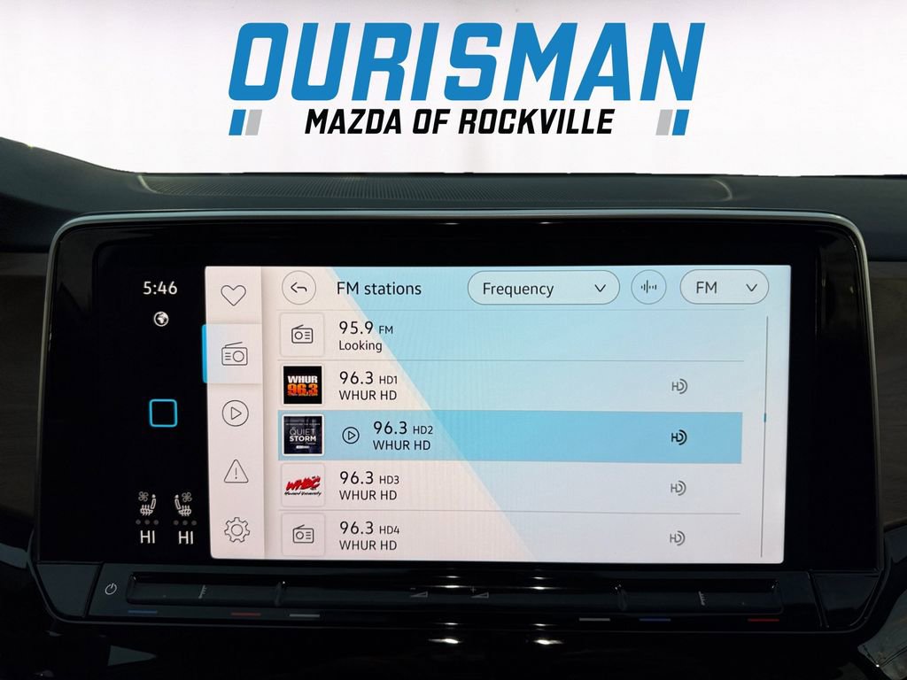 Used 2025 Volkswagen Atlas SE image 14