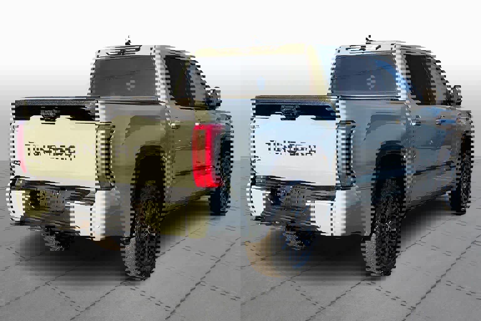 Used 2024 Toyota Tundra Platinum image 12