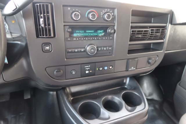 Used 2021 Chevrolet Express 2500 Extended RWD image 12