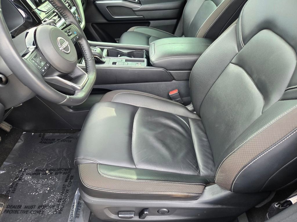 Used 2023 Nissan Pathfinder SL image 25