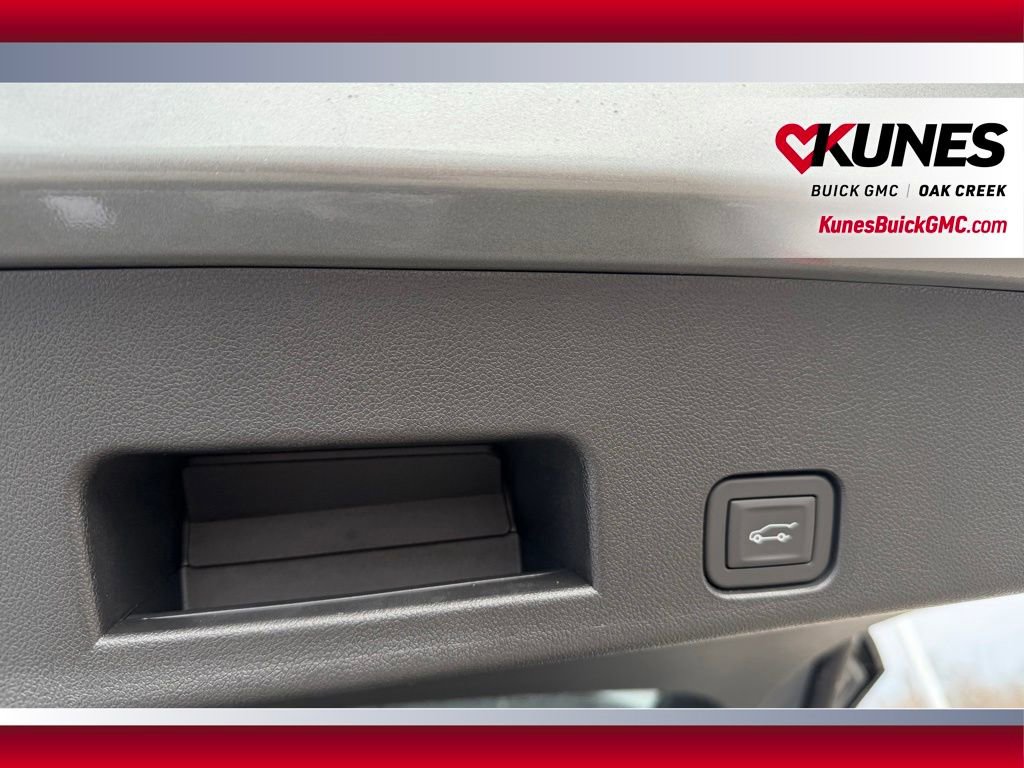 New 2026 Buick Enclave Sport Touring w/ Power Package image 9