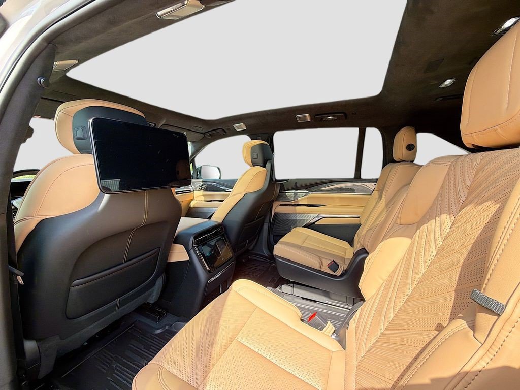 Certified 2026 Cadillac Escalade IQ Sport 2 w/ LPO, ONYX Package image 22