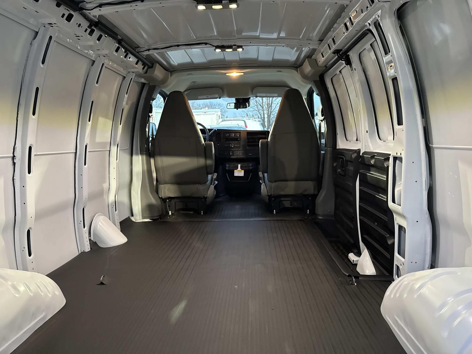 New 2025 Chevrolet Express 2500 RWD image 15
