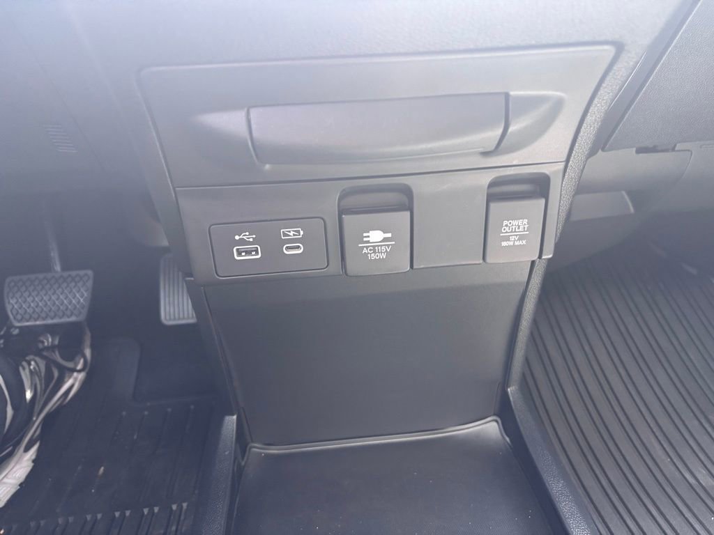 Used 2025 Honda Odyssey Touring image 30