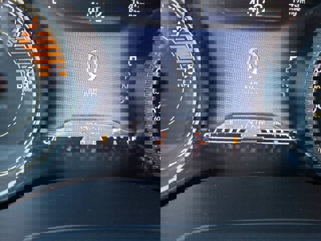 Used 2022 Jeep Cherokee Limited image 11