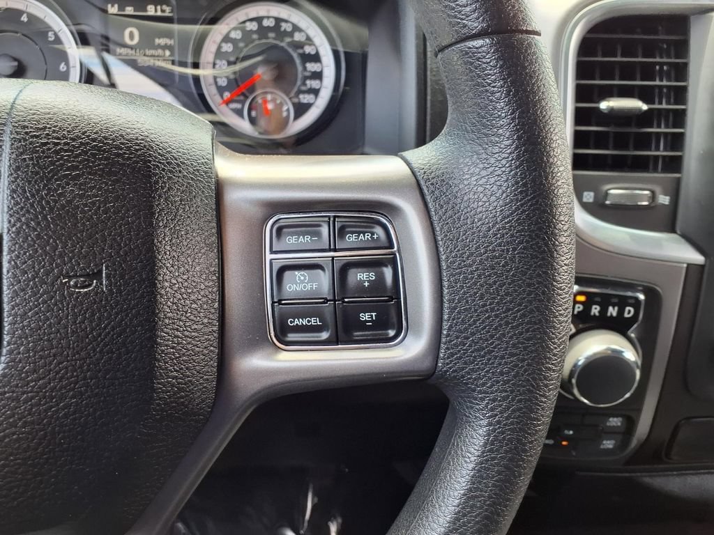 Used 2024 RAM 1500 Warlock AWD/4WD image 13