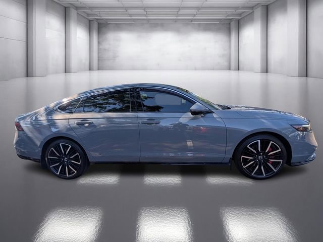 Used 2023 Honda Accord Touring image 6