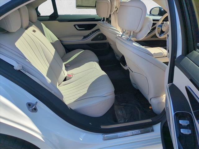 Certified 2022 Mercedes-Benz S 500 4MATIC image 22