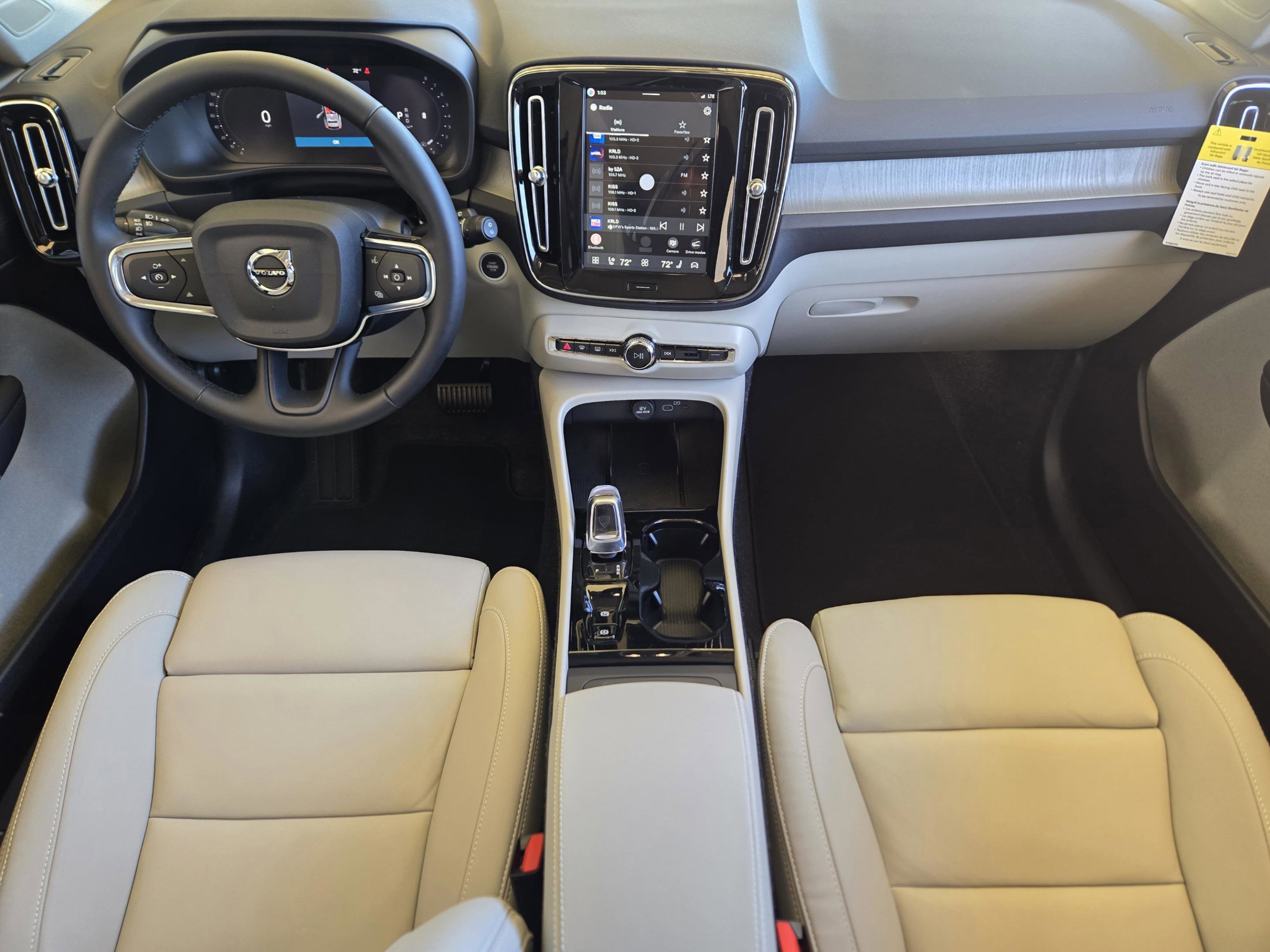 New 2026 Volvo XC40 B5 Plus w/ Protection Package Premier image 28