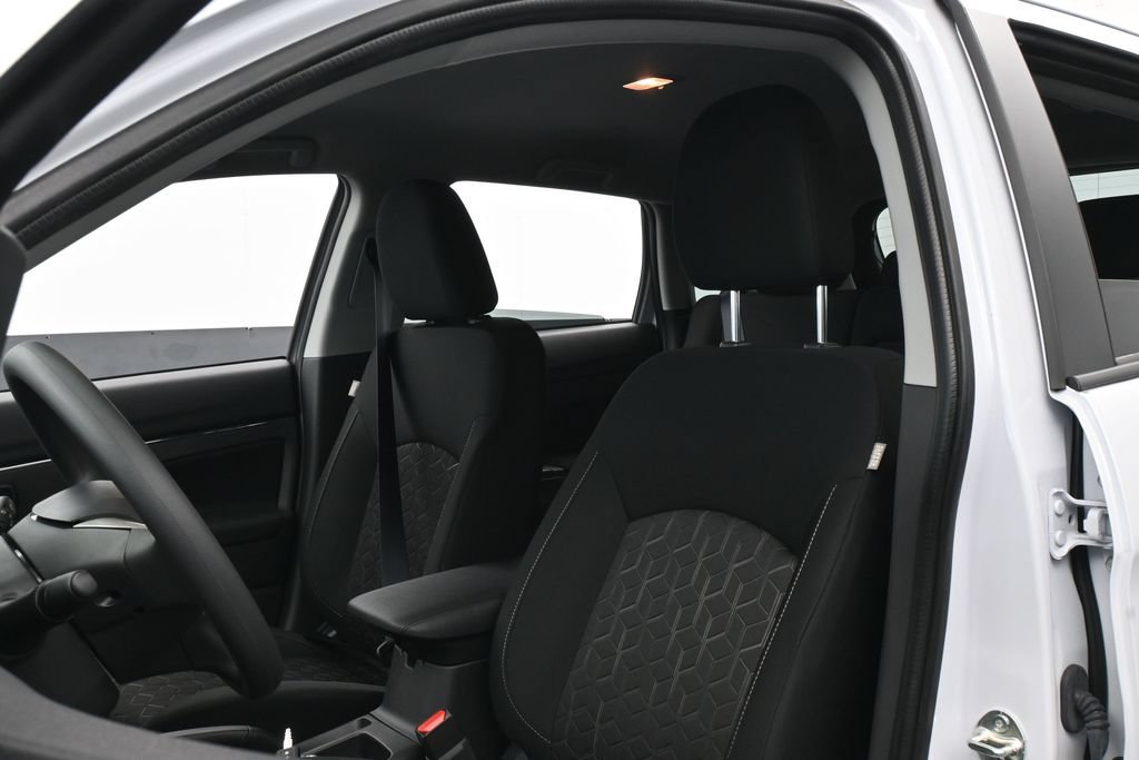 New 2027 Mitsubishi Outlander Sport ES FWD image 10