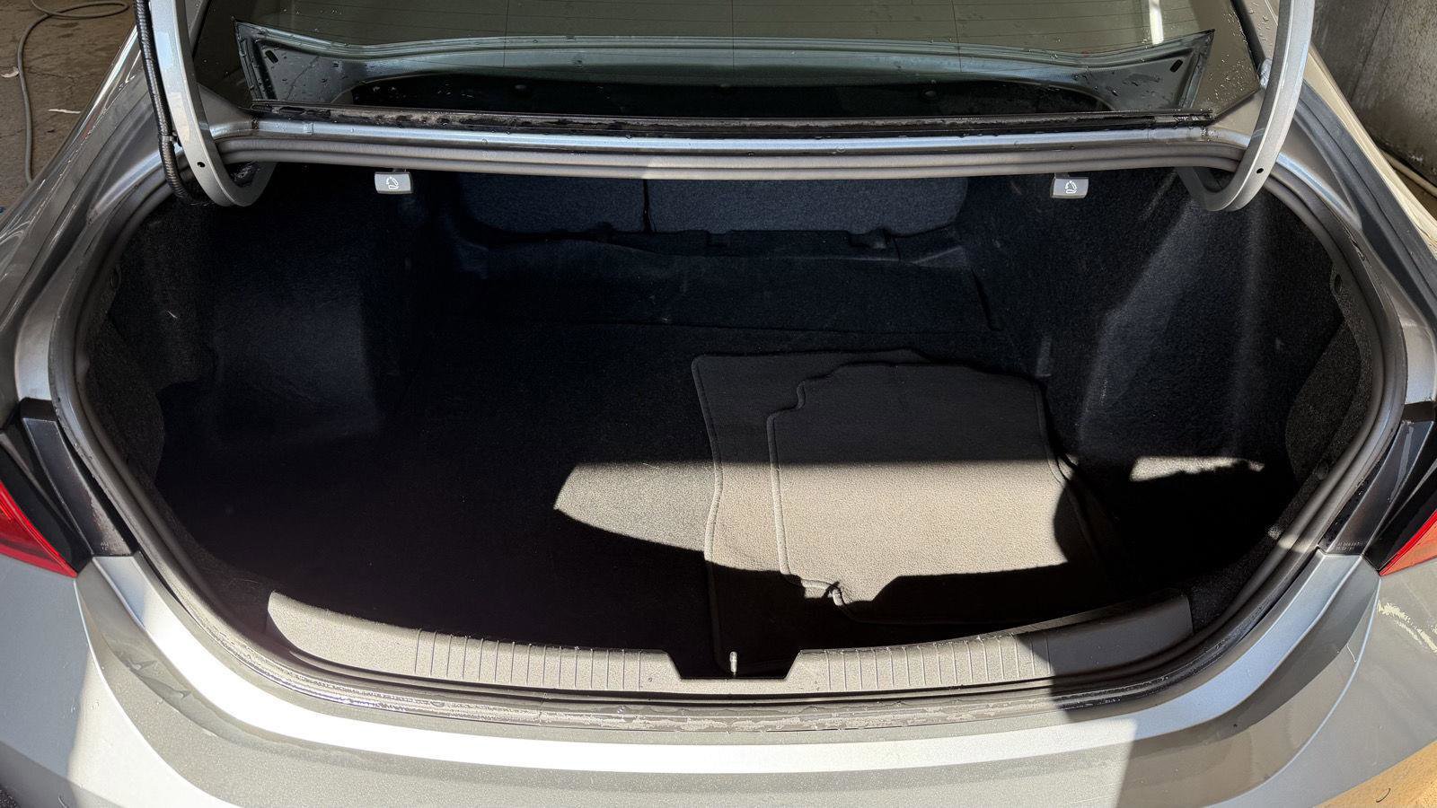 Used 2024 Chevrolet Malibu LT image 27