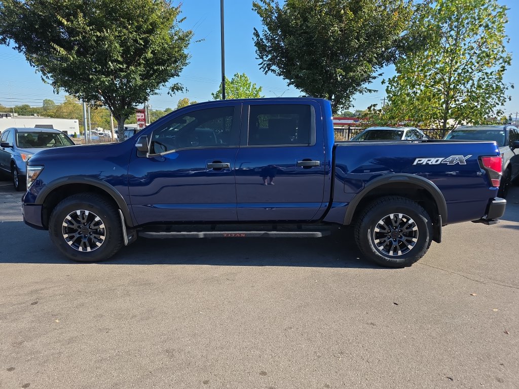 Used 2024 Nissan Titan PRO-4X w/ Pro-4x Convenience Package AWD/4WD image 8