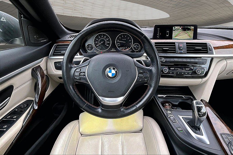 Used 2018 BMW 430i xDrive Convertible w/ Premium Package AWD/4WD image 4