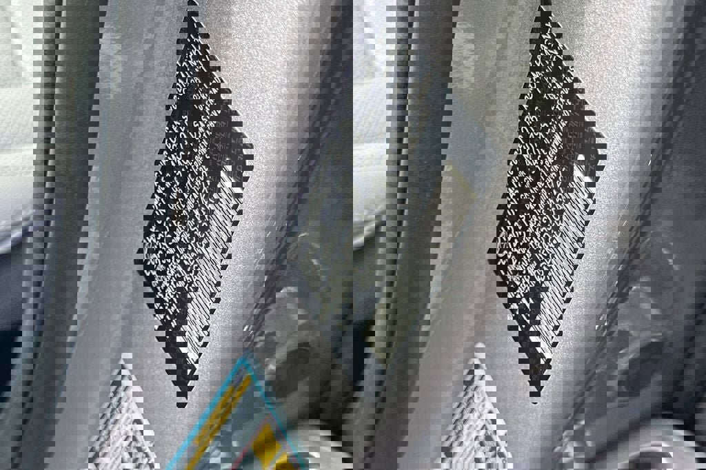 Used 2025 Hyundai Elantra Limited image 25