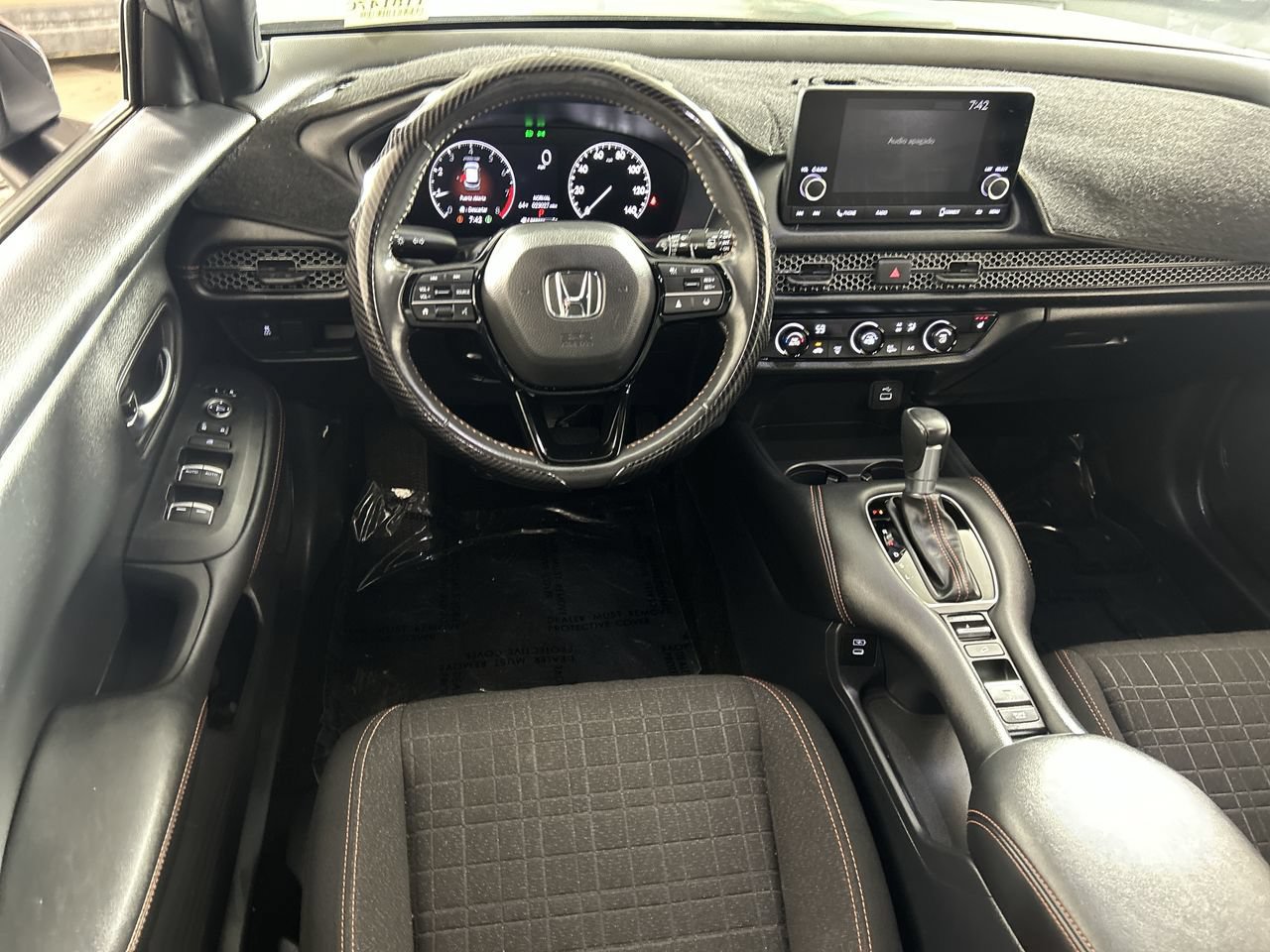 Used 2025 Honda HR-V Sport image 22