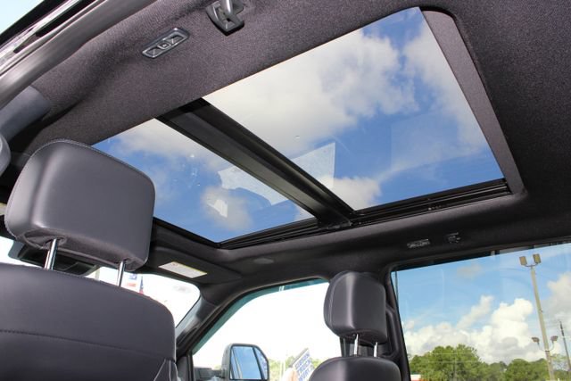Used 2025 Ford F350 Platinum AWD/4WD image 29