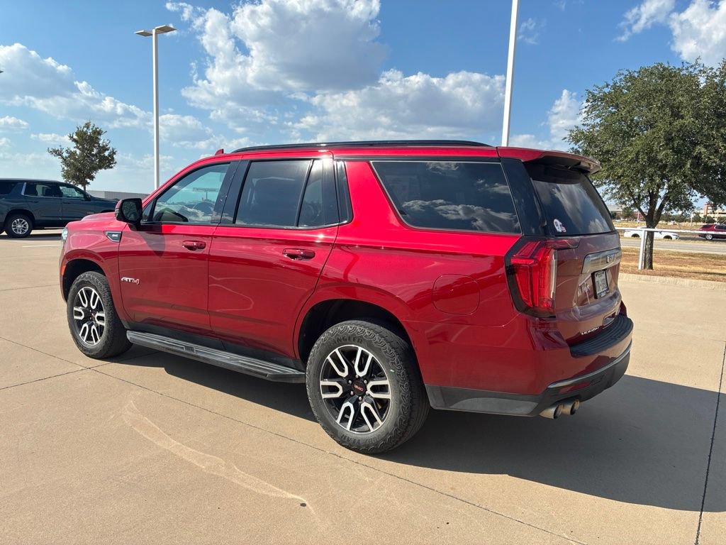 Used 2024 GMC Yukon AT4 w/ Technology Package AWD/4WD image 3