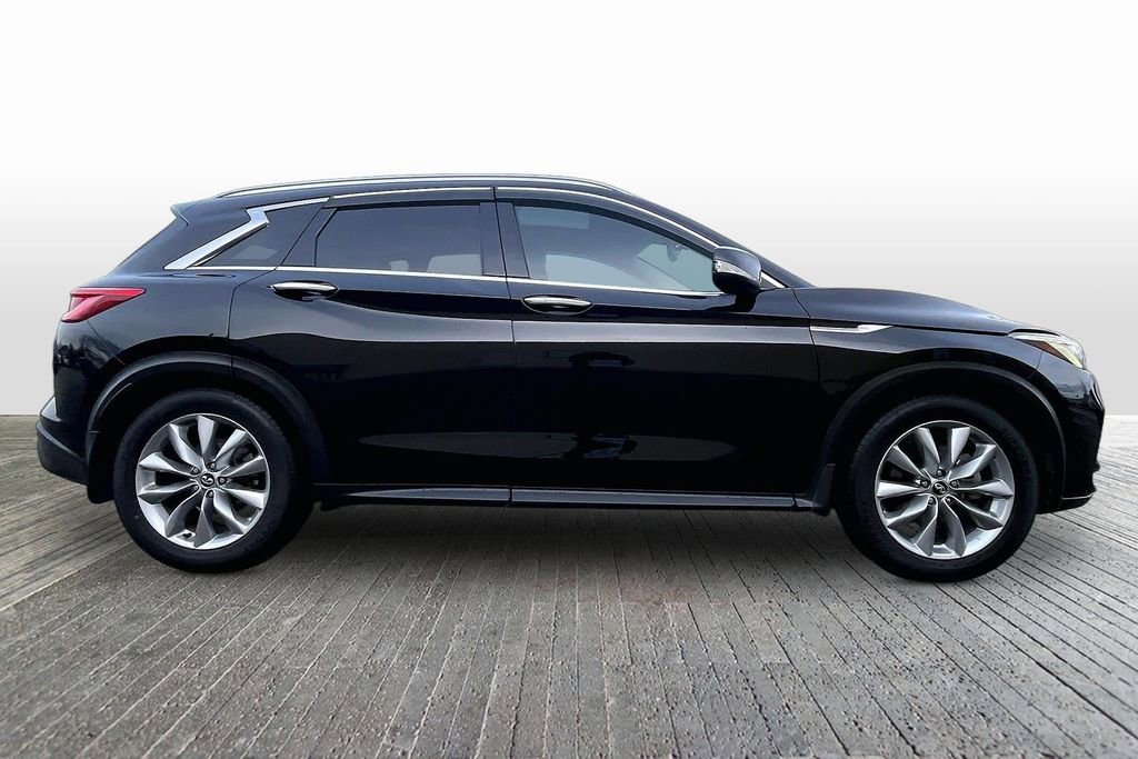 Certified 2019 INFINITI QX50 Luxe w/ Navigation Package FWD image 8