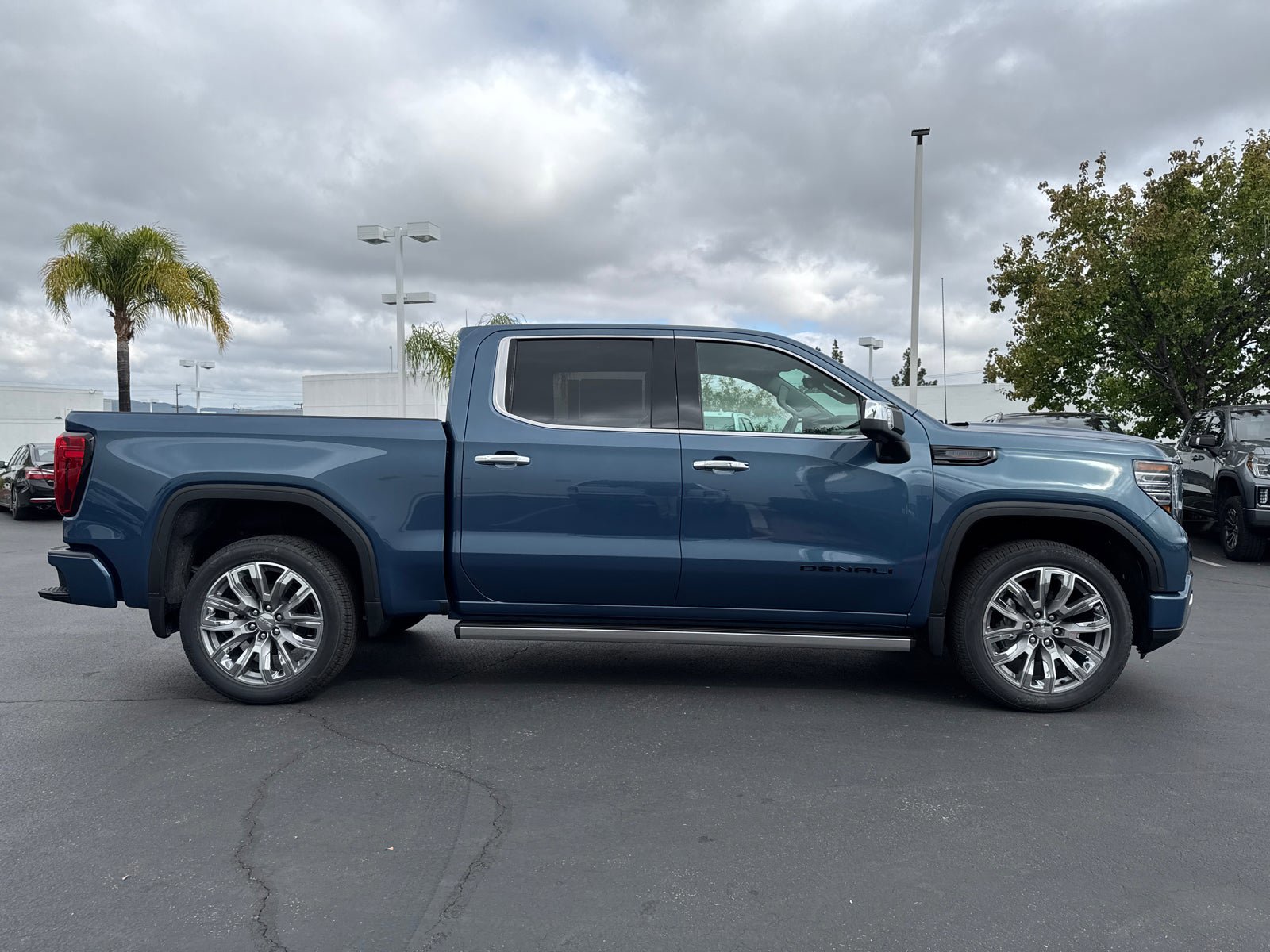 Used 2026 GMC Sierra 1500 Denali AWD/4WD image 7