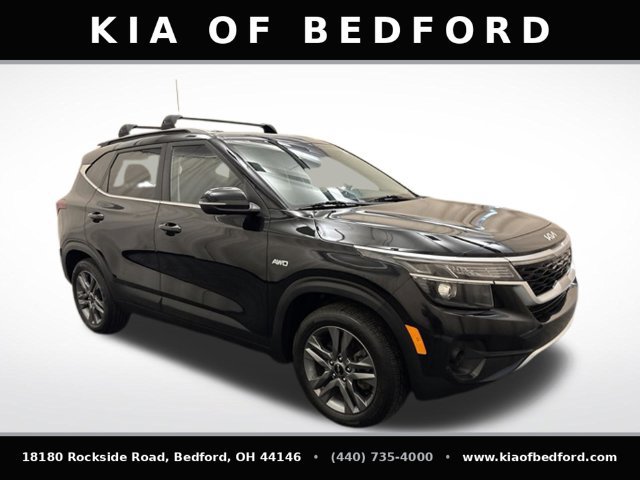 Certified 2023 Kia Seltos S w/ Navigation Package AWD/4WD image 3