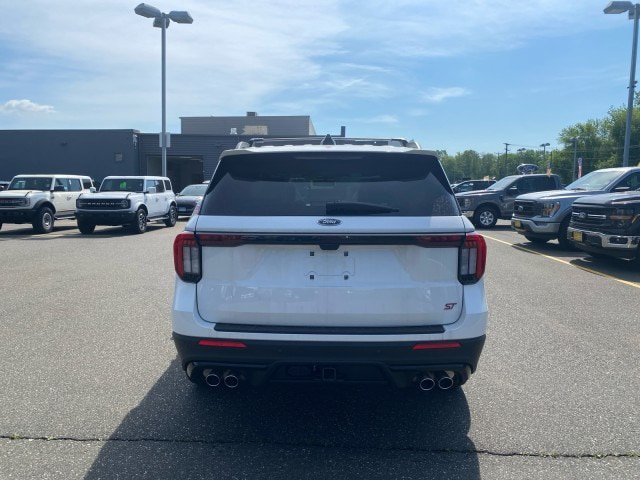 New 2026 Ford Explorer ST w/ Sun And Sound Package AWD/4WD image 4