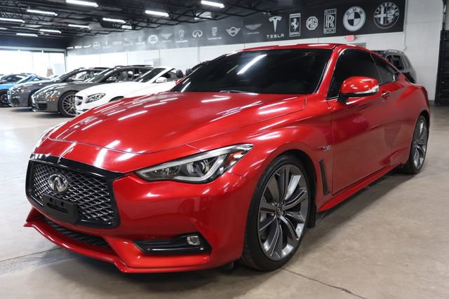 Used 2018 INFINITI Q60 Red Sport 400 w/ Sensory Package 3.0T Sport RWD image 1