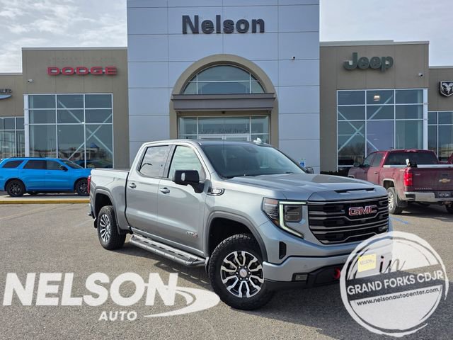 Used 2023 GMC Sierra 1500 AT4 w/ Technology Package AWD/4WD image 1