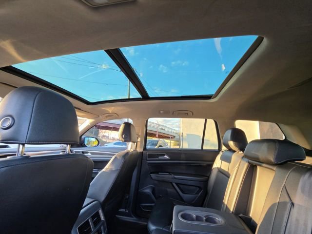 Used 2019 Volkswagen Atlas SEL R-Line AWD/4WD image 44